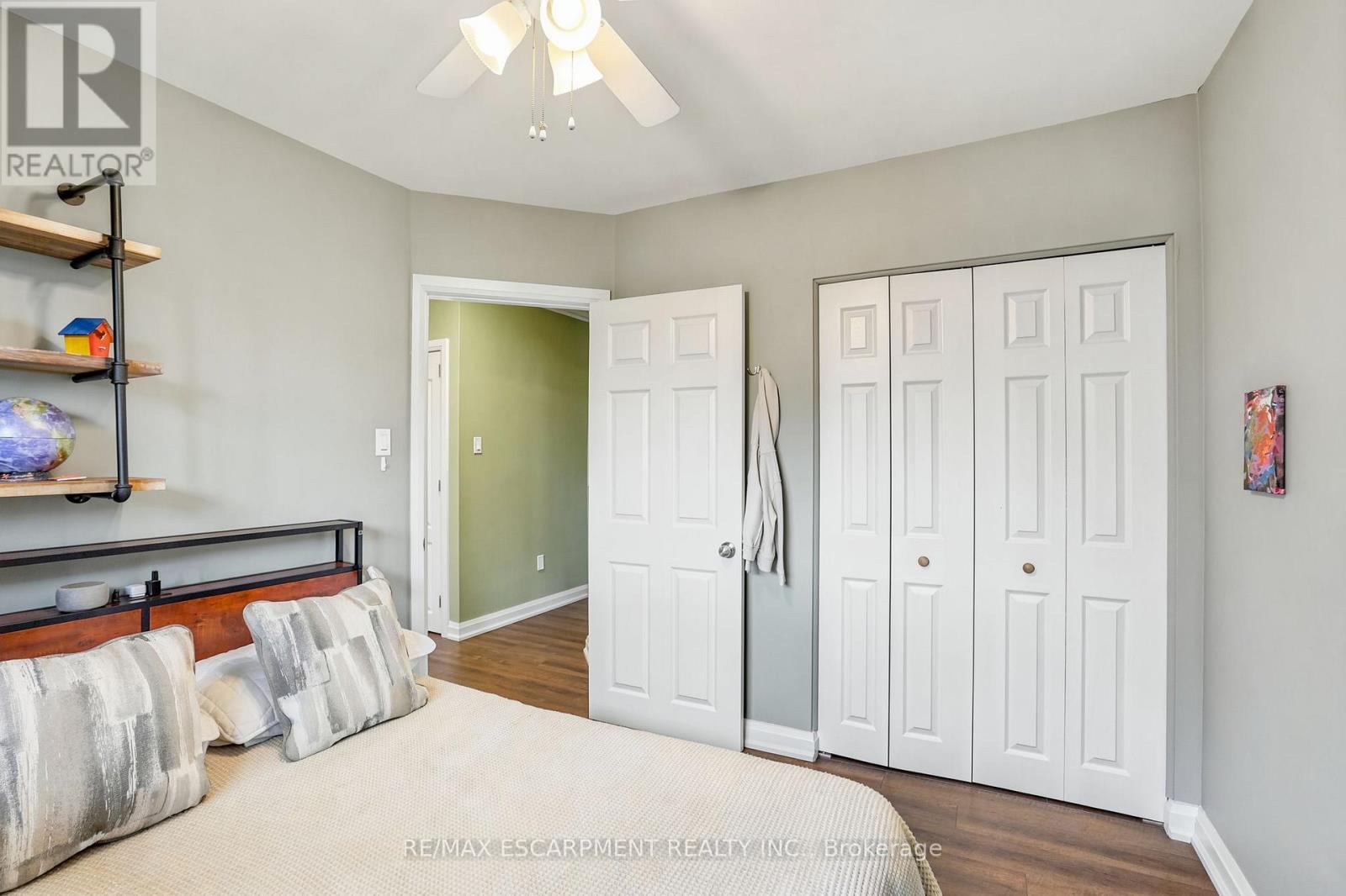 150 Mountville Avenue, Hamilton, ON - Indoor Photo Showing Bedroom