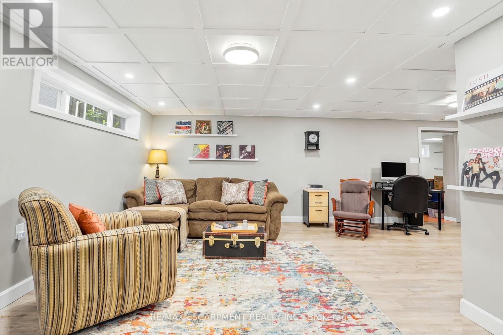 150 Mountville Avenue, Hamilton, ON - Indoor