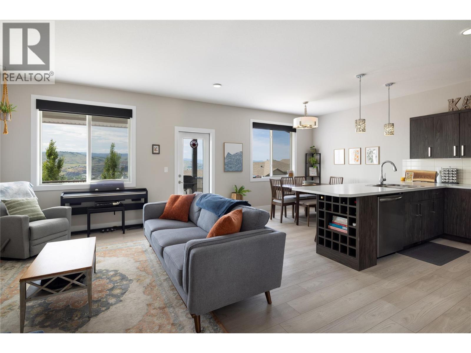 933 Mt Robson Place Unit# 18, Vernon, BC - Indoor Photo Showing Other Room