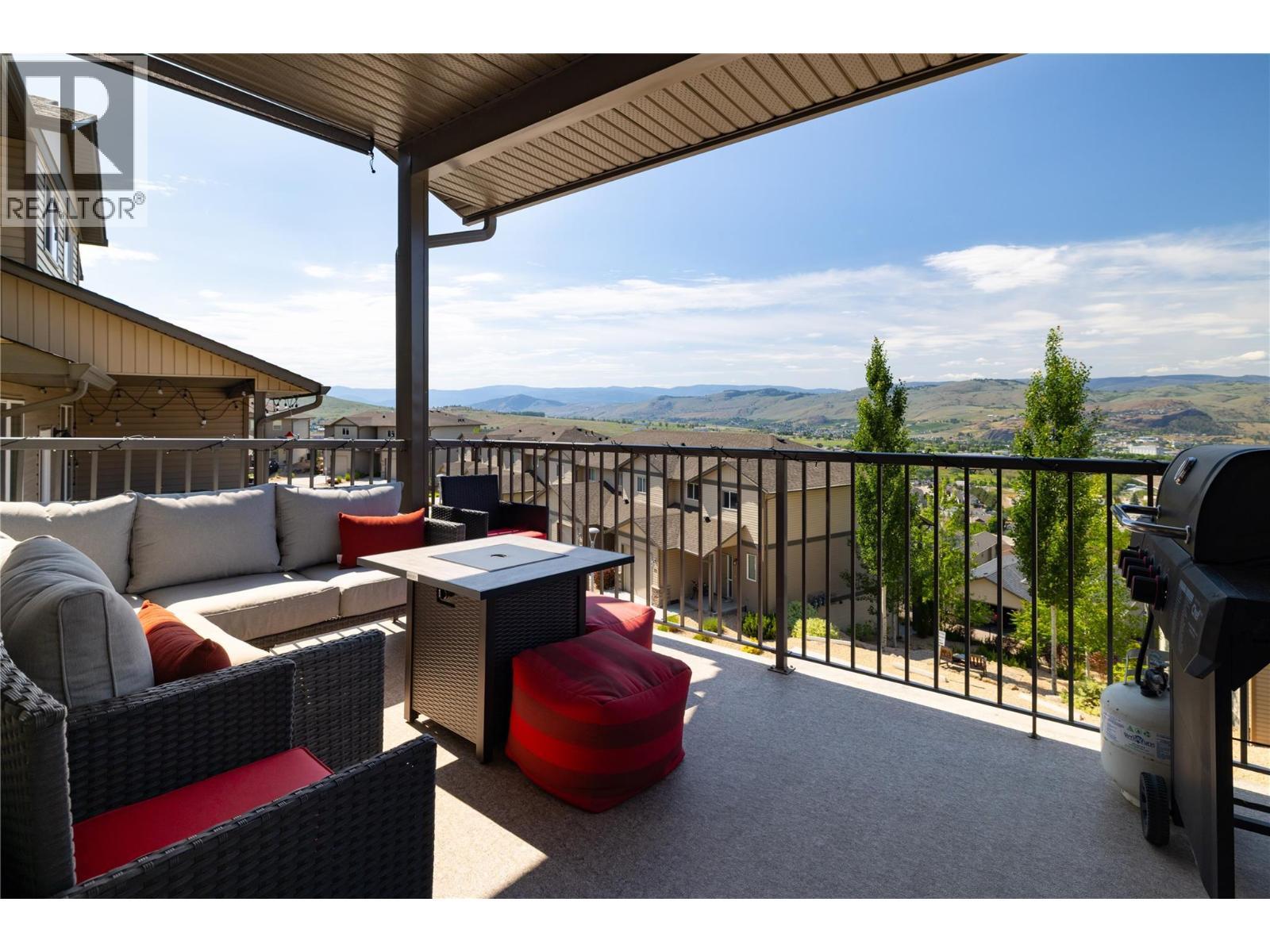 933 Mt Robson Place Unit# 18, Vernon, BC - Outdoor With Deck Patio Veranda With View With Exterior