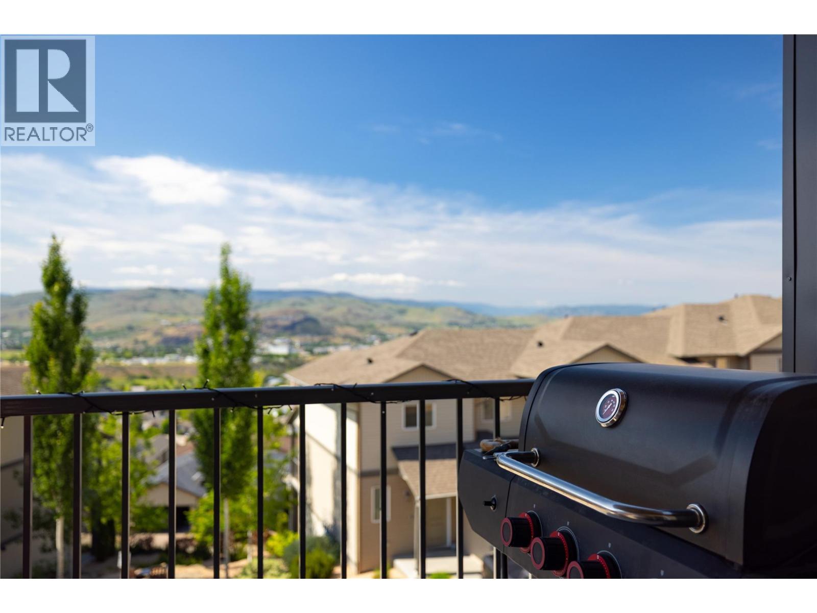 933 Mt Robson Place Unit# 18, Vernon, BC - Outdoor With View