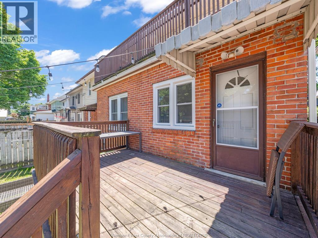 908 Windermere Road, Windsor, ON - Outdoor With Deck Patio Veranda With Exterior