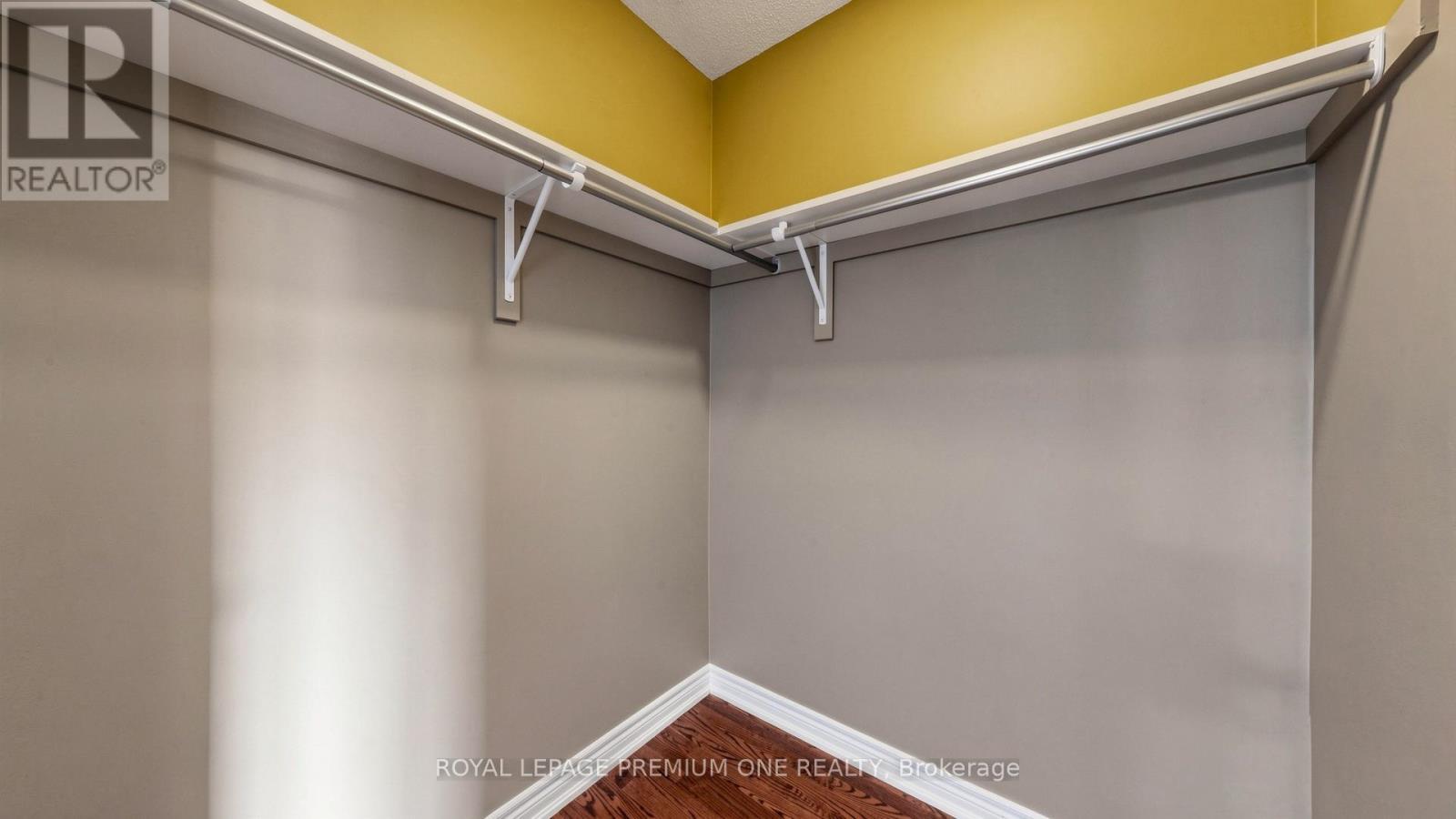 108 Argento Crescent, Vaughan, ON - Indoor With Storage