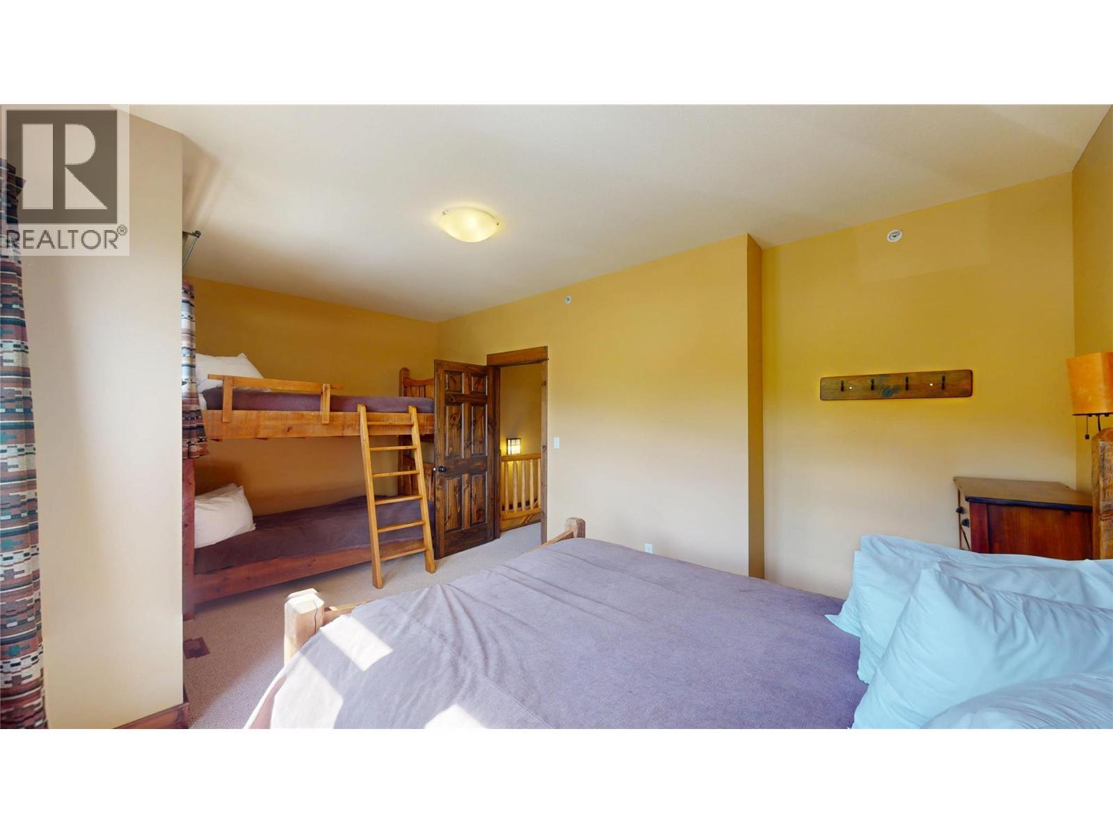 1351 Gerry Sorensen Way Unit# J2-B, Kimberley, BC - Indoor Photo Showing Bedroom