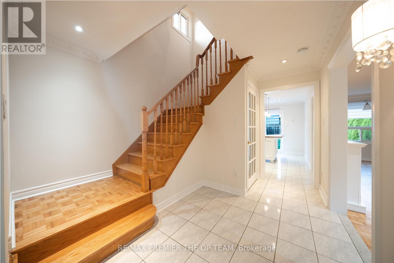 79 Governor Crescent, Vaughan, ON - Indoor Photo Showing Other Room