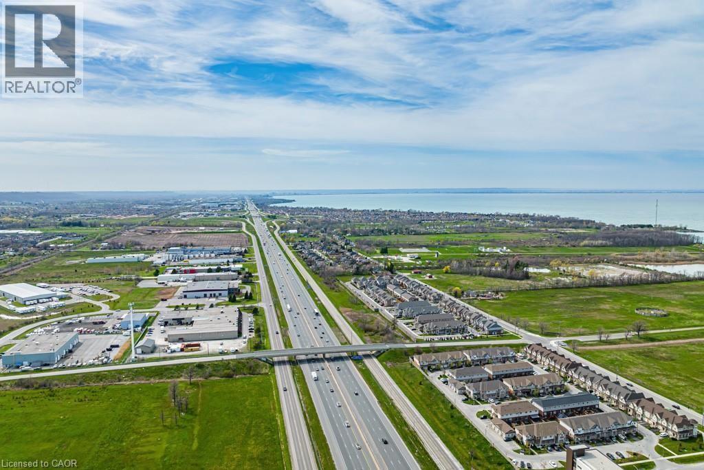 550 North Service Road Unit# 609, Grimsby, ON - Outdoor With View