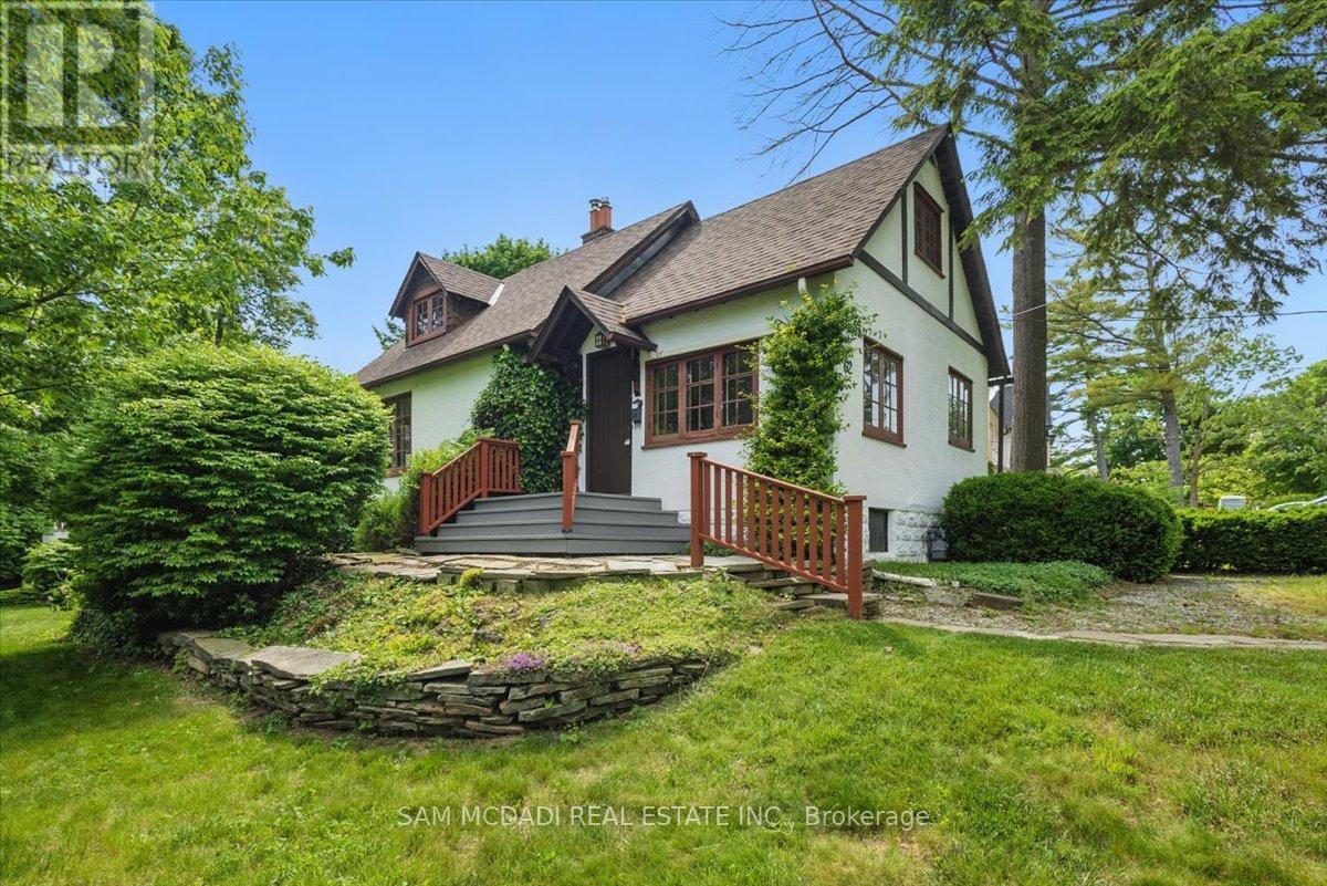62 Maple Avenue S, Mississauga, ON - Outdoor