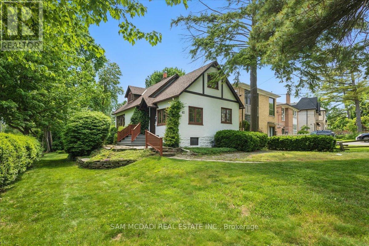 62 Maple Avenue S, Mississauga, ON - Outdoor