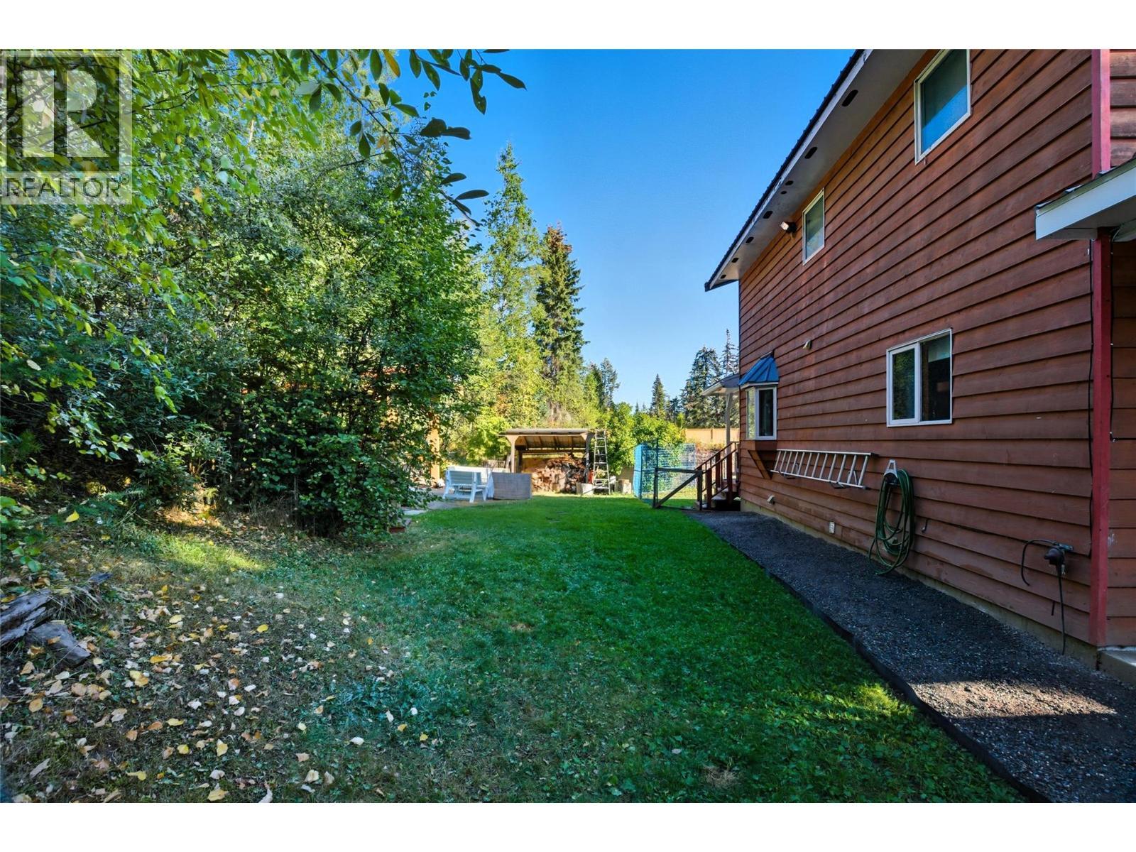 9063 Doyle Road, Kamloops, BC - Outdoor