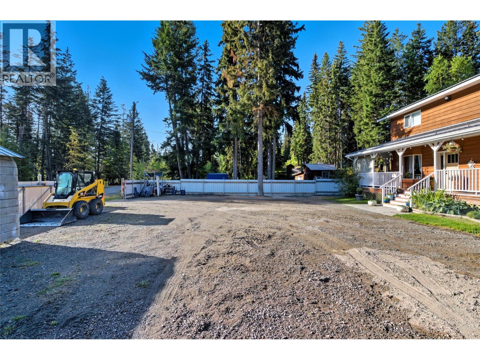 9063 Doyle Road, Kamloops, BC - Outdoor With Deck Patio Veranda