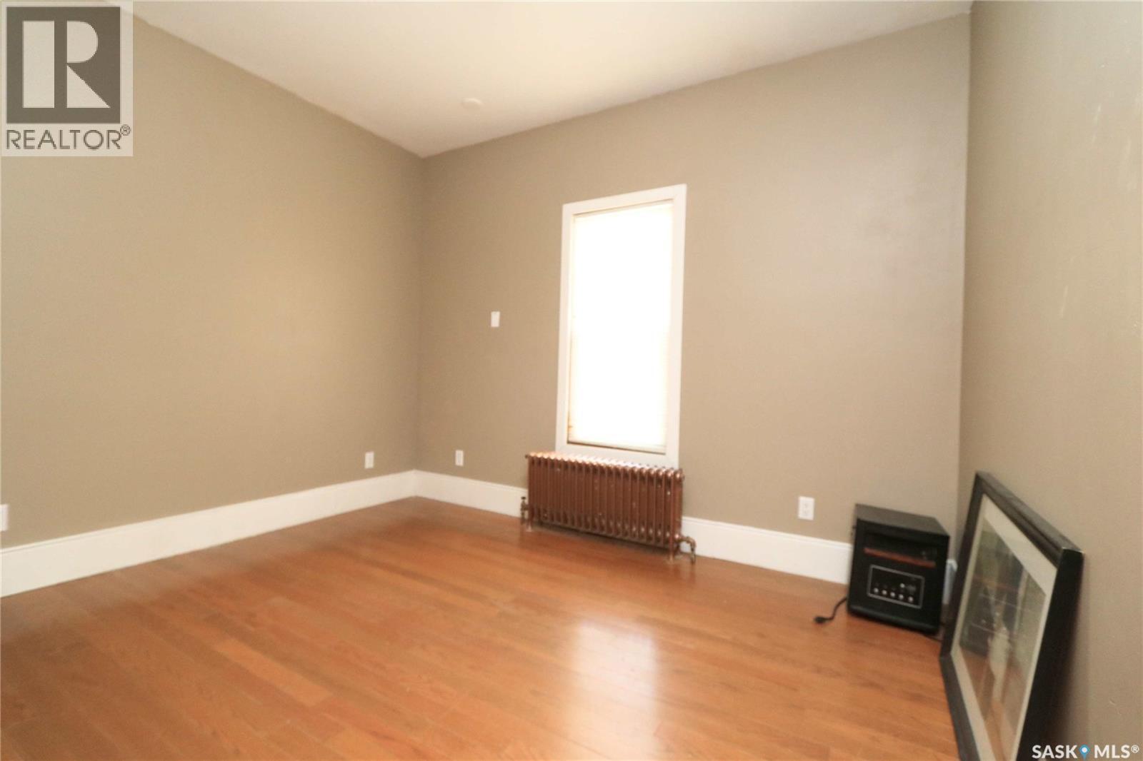 34 Laurier Avenue, Yorkton, SK - Indoor Photo Showing Other Room