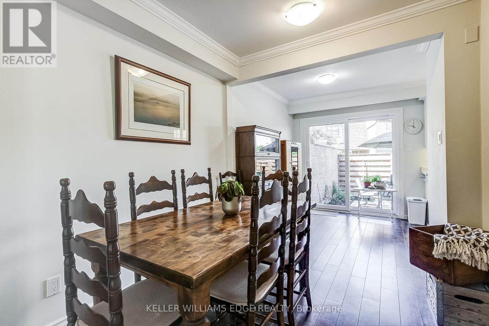 1 - 567 Guelph Line, Burlington, ON - Indoor Photo Showing Dining Room