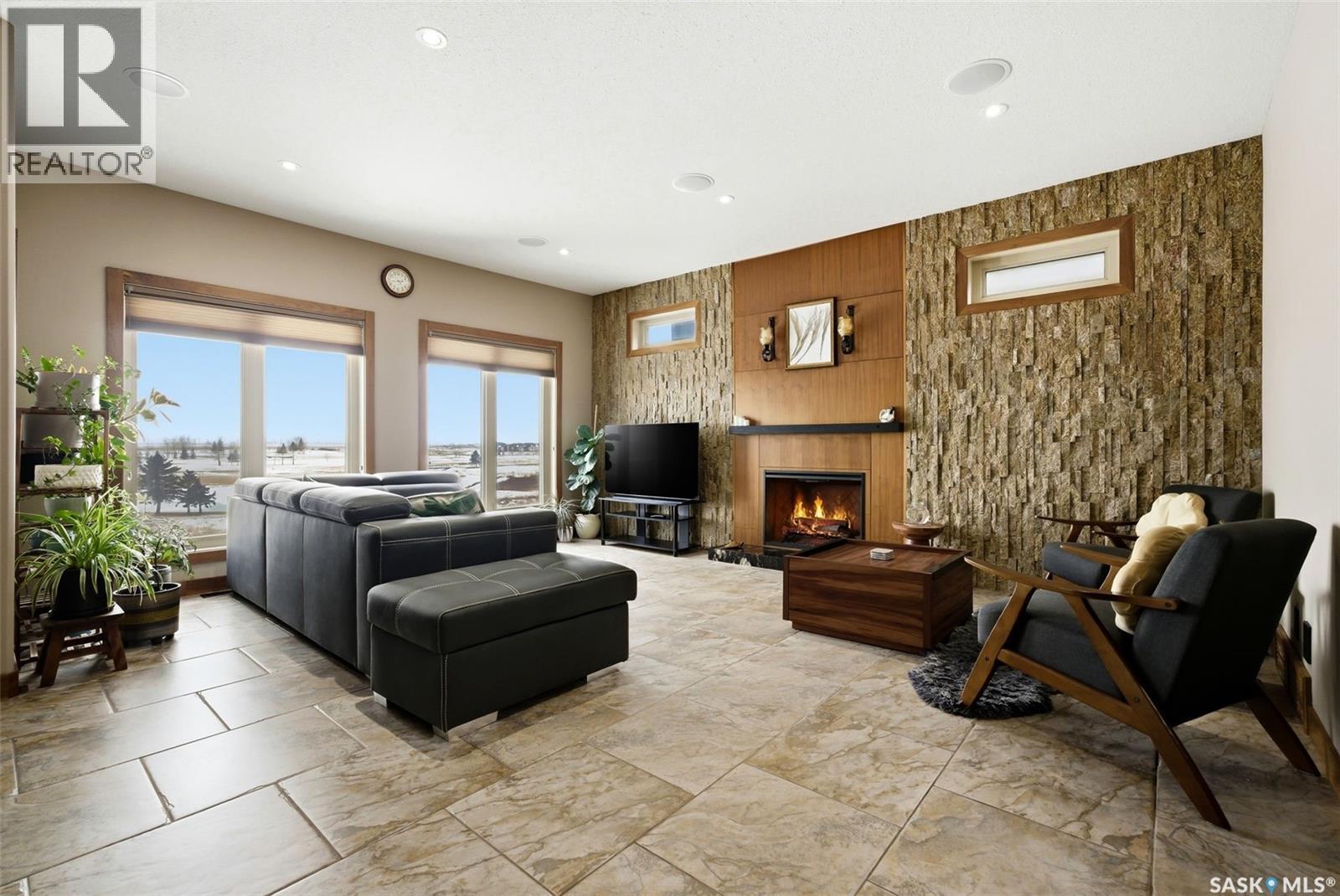 7502 Lilac Place, Regina, SK - Indoor
