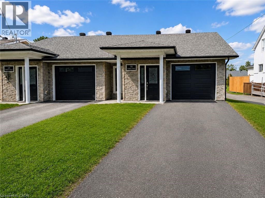 107 Third Street, Sturgeon Falls, ON - Outdoor