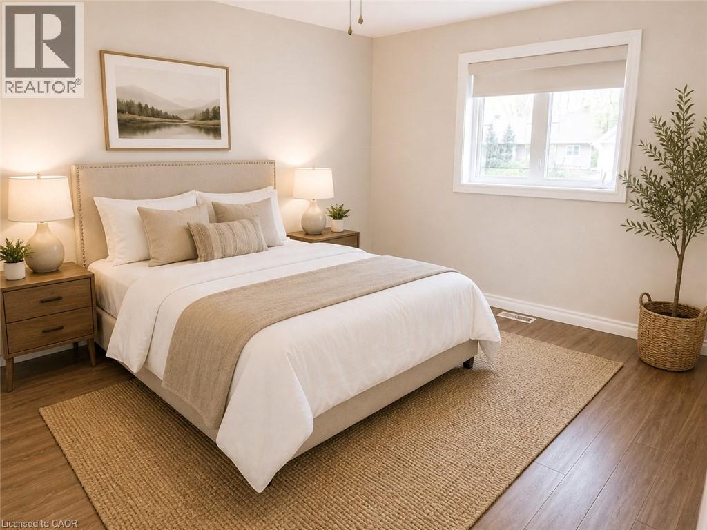 107 Third Street, Sturgeon Falls, ON - Indoor Photo Showing Bedroom