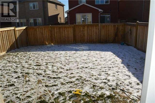 36 Denali Crescent, Brampton, ON - Outdoor
