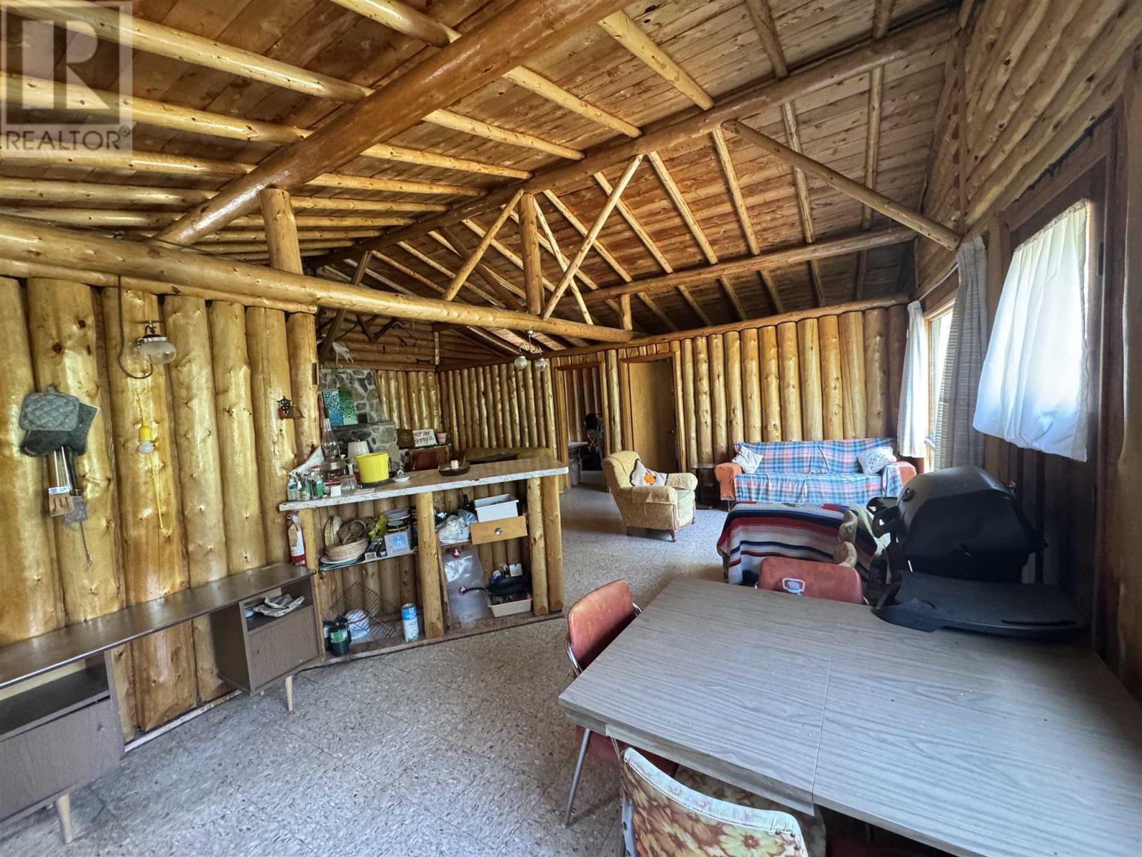 9468 West Larkin Lake, Hornepayne, ON - Indoor