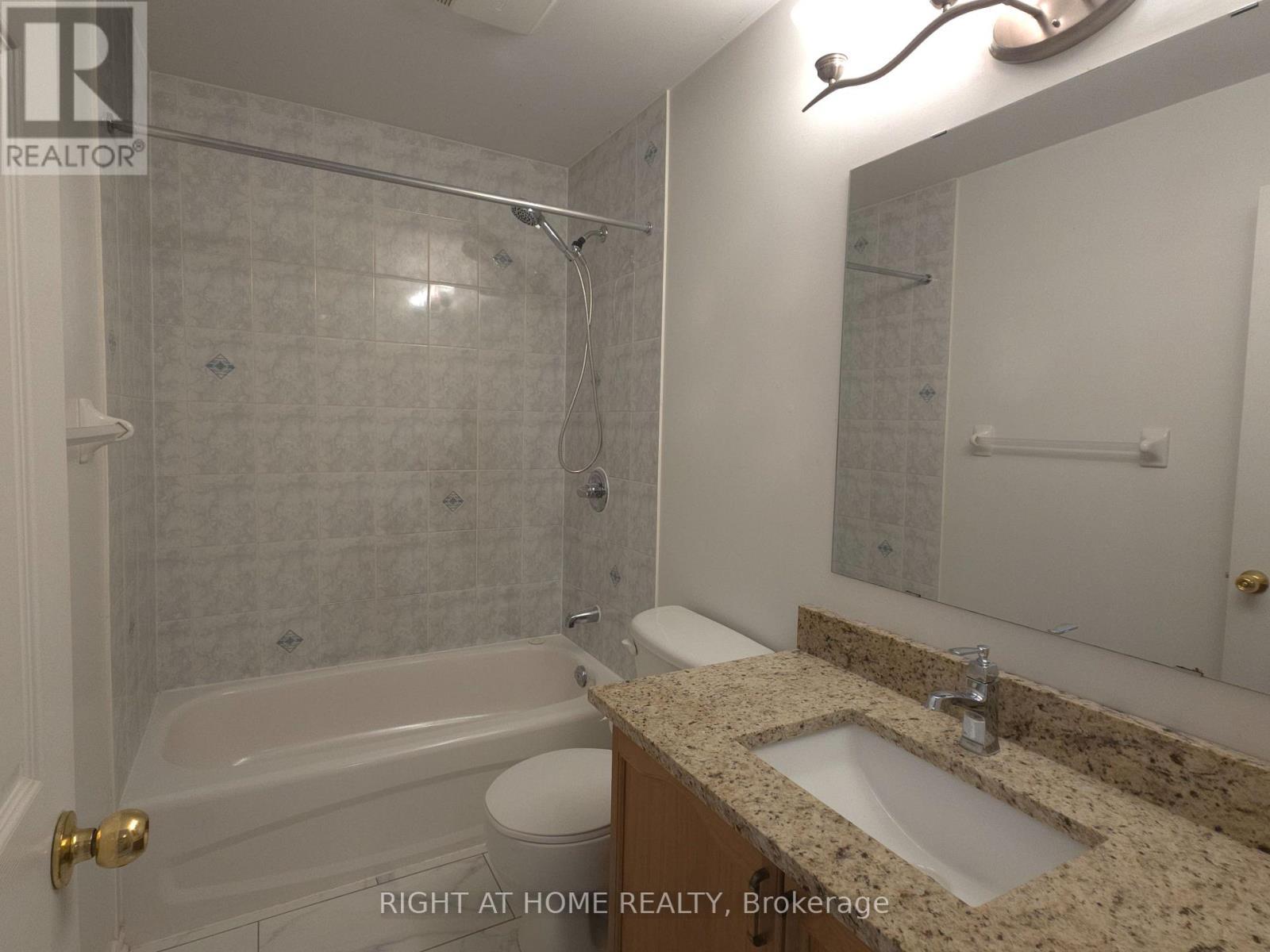 142 Lilibet Crescent E, Ottawa, ON - Indoor Photo Showing Bathroom