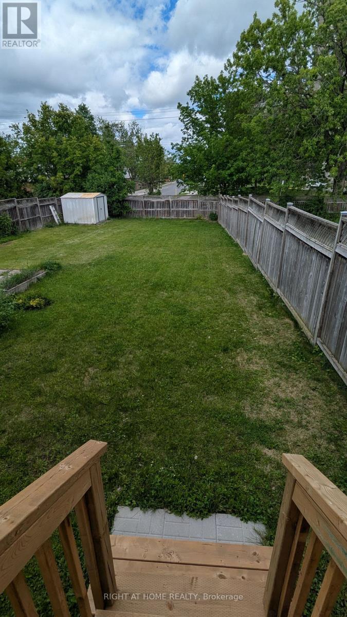 142 Lilibet Crescent E, Ottawa, ON - Outdoor With Backyard
