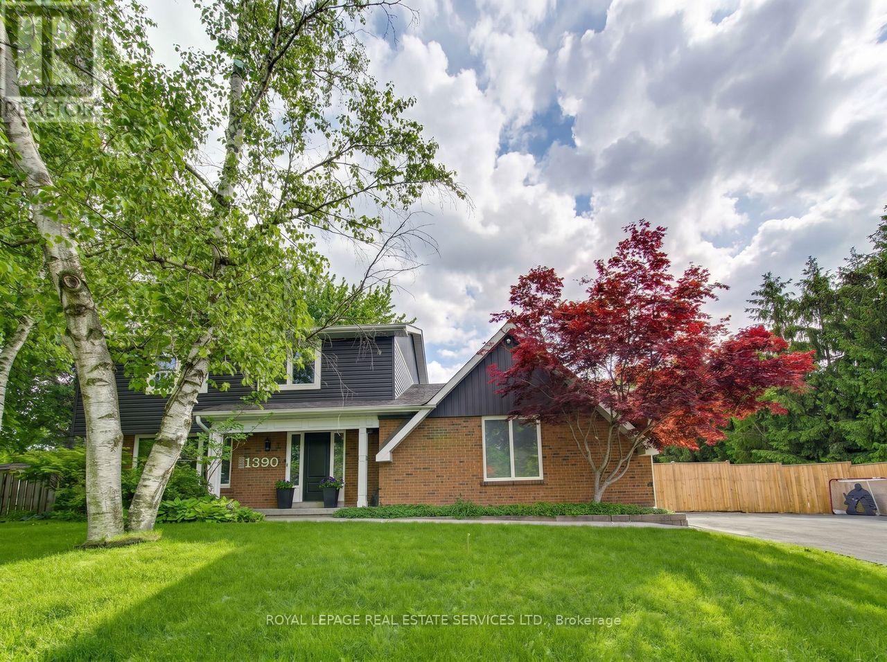 1390 Peerless Court, Oakville, ON
