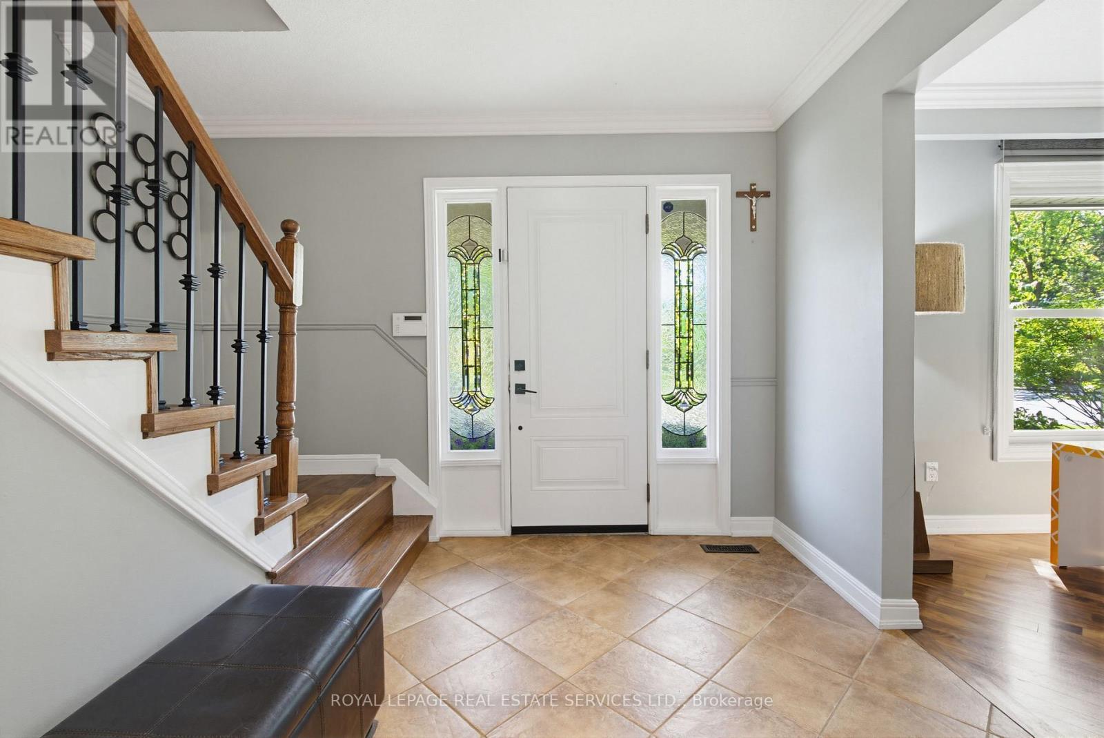1390 Peerless Court, Oakville, ON