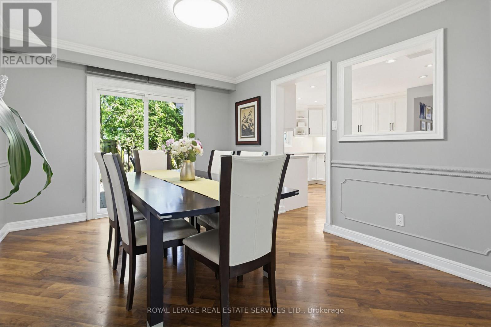 1390 Peerless Court, Oakville, ON