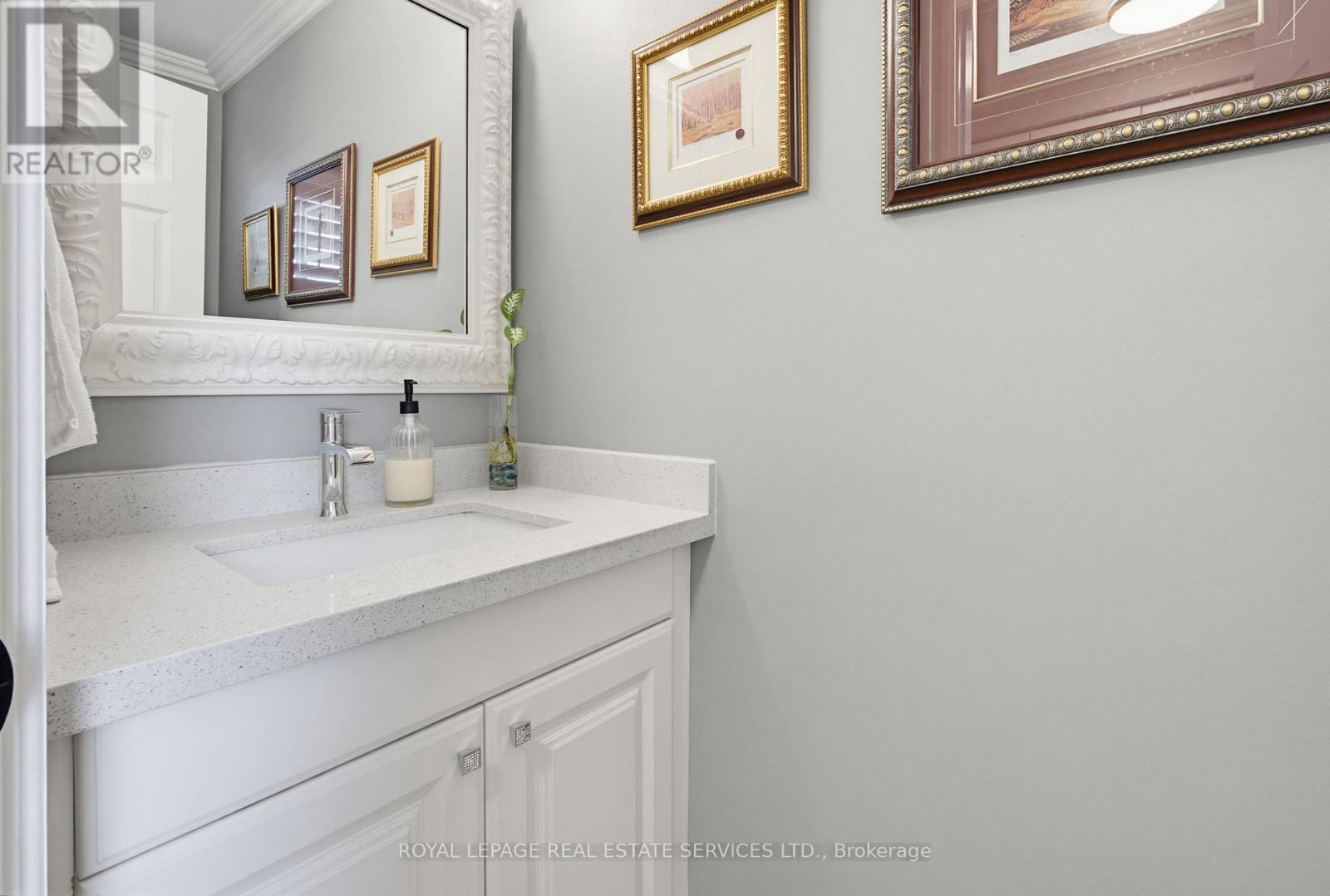 1390 Peerless Court, Oakville, ON
