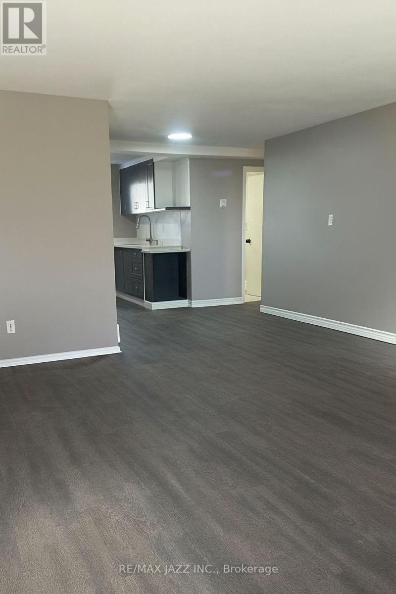 37-43 Leonard Avenue, Quinte West (Trenton Ward), ON - Indoor