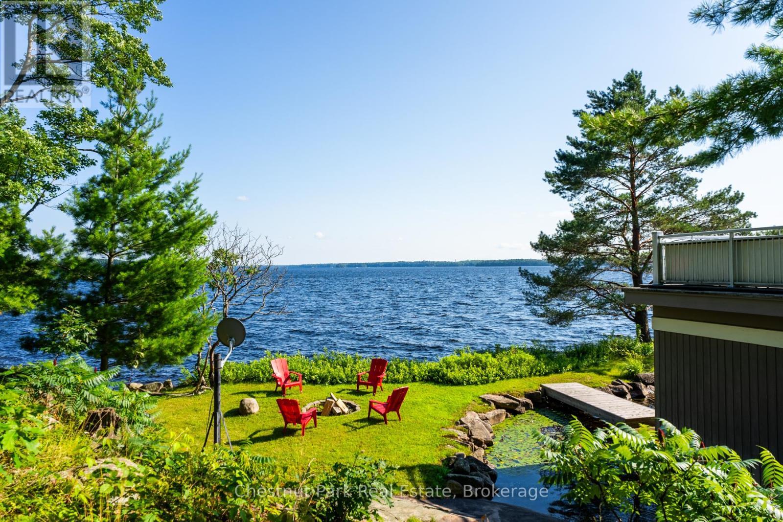 10 Wyldewood Road, Muskoka Lakes (Monck (Muskoka Lakes)), ON - Outdoor With Body Of Water With View
