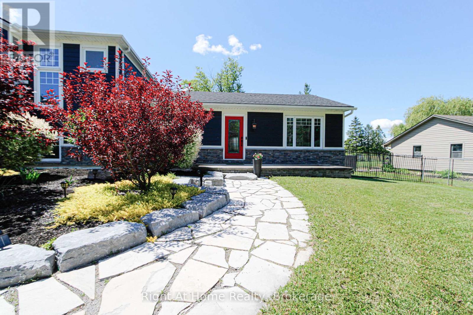 367 Golf Club Road, Hamilton, ON