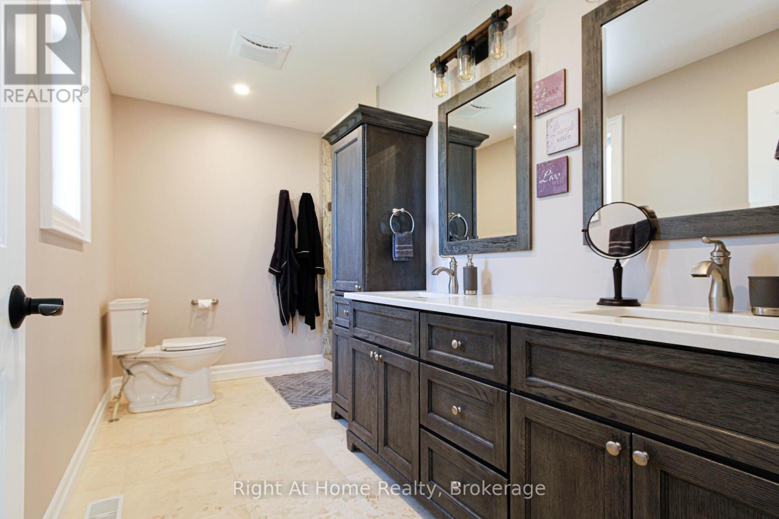 367 Golf Club Road, Hamilton, ON