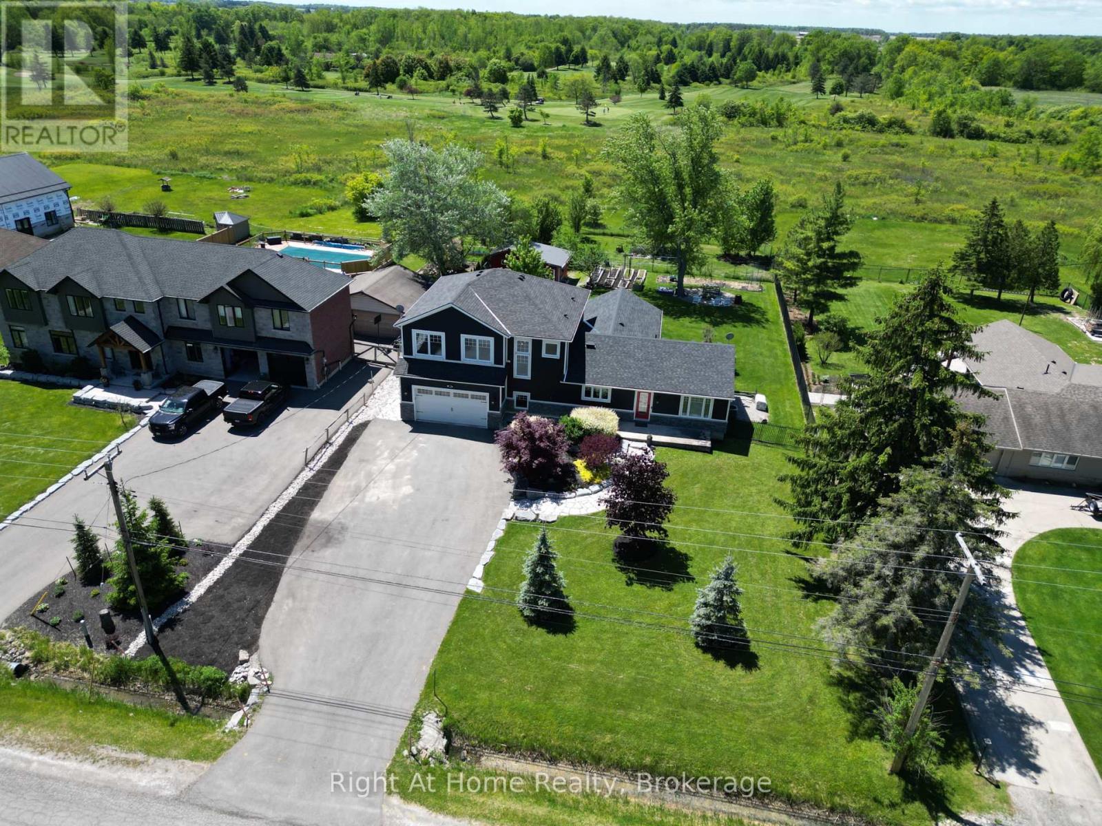 367 Golf Club Road, Hamilton, ON