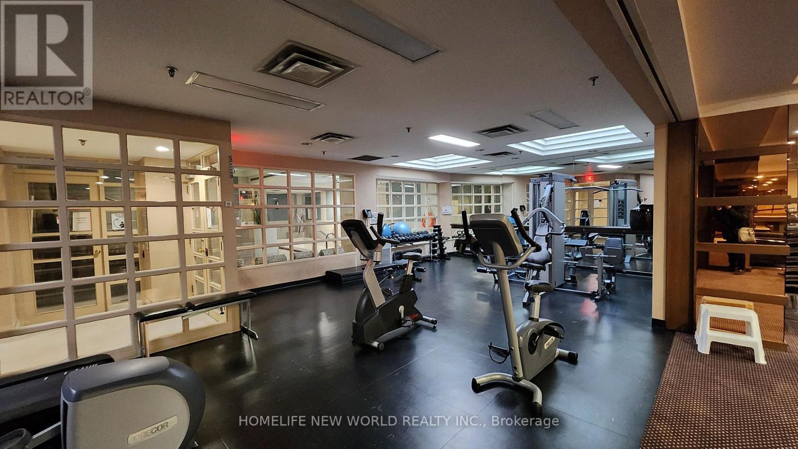 Ph-F - 7 Broadway Avenue, Toronto, ON - Indoor Photo Showing Gym Room