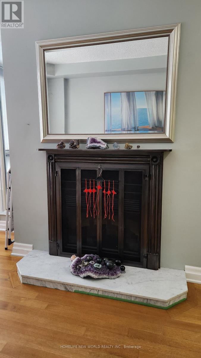 Ph-F - 7 Broadway Avenue, Toronto, ON - Indoor Photo Showing Other Room