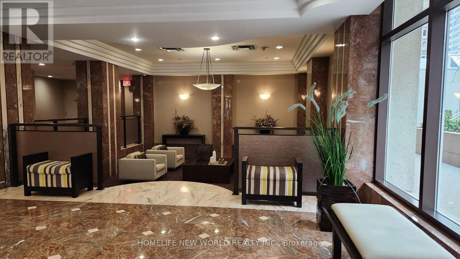 Ph-F - 7 Broadway Avenue, Toronto, ON - Indoor Photo Showing Dining Room