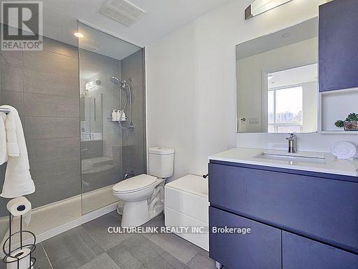 215 - 15 Water Walk Drive, Markham, ON - Indoor Photo Showing Bathroom