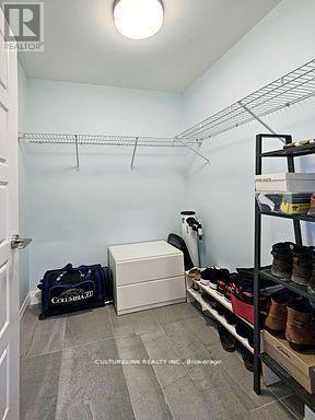 215 - 15 Water Walk Drive, Markham, ON - Indoor