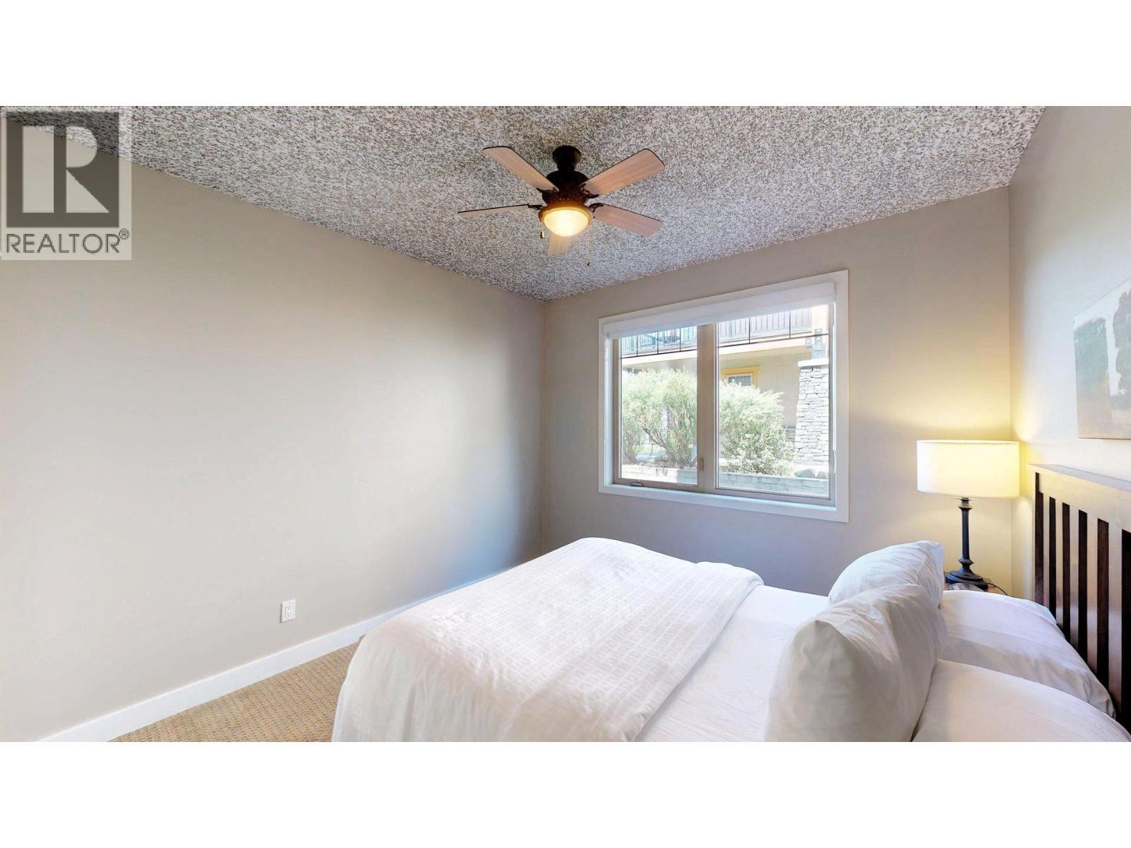 400 Bighorn Boulevard Unit# 416 K1, Radium Hot Springs, BC - Indoor Photo Showing Bedroom