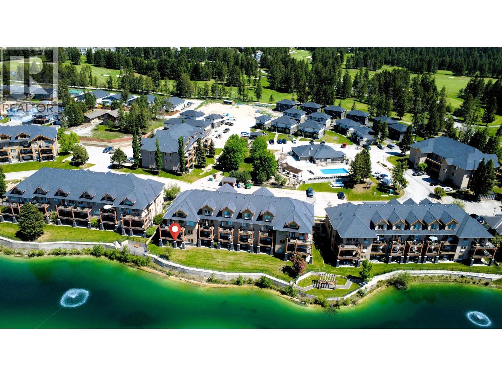 400 Bighorn Boulevard Unit# 416 K1, Radium Hot Springs, BC - Outdoor With Body Of Water With View