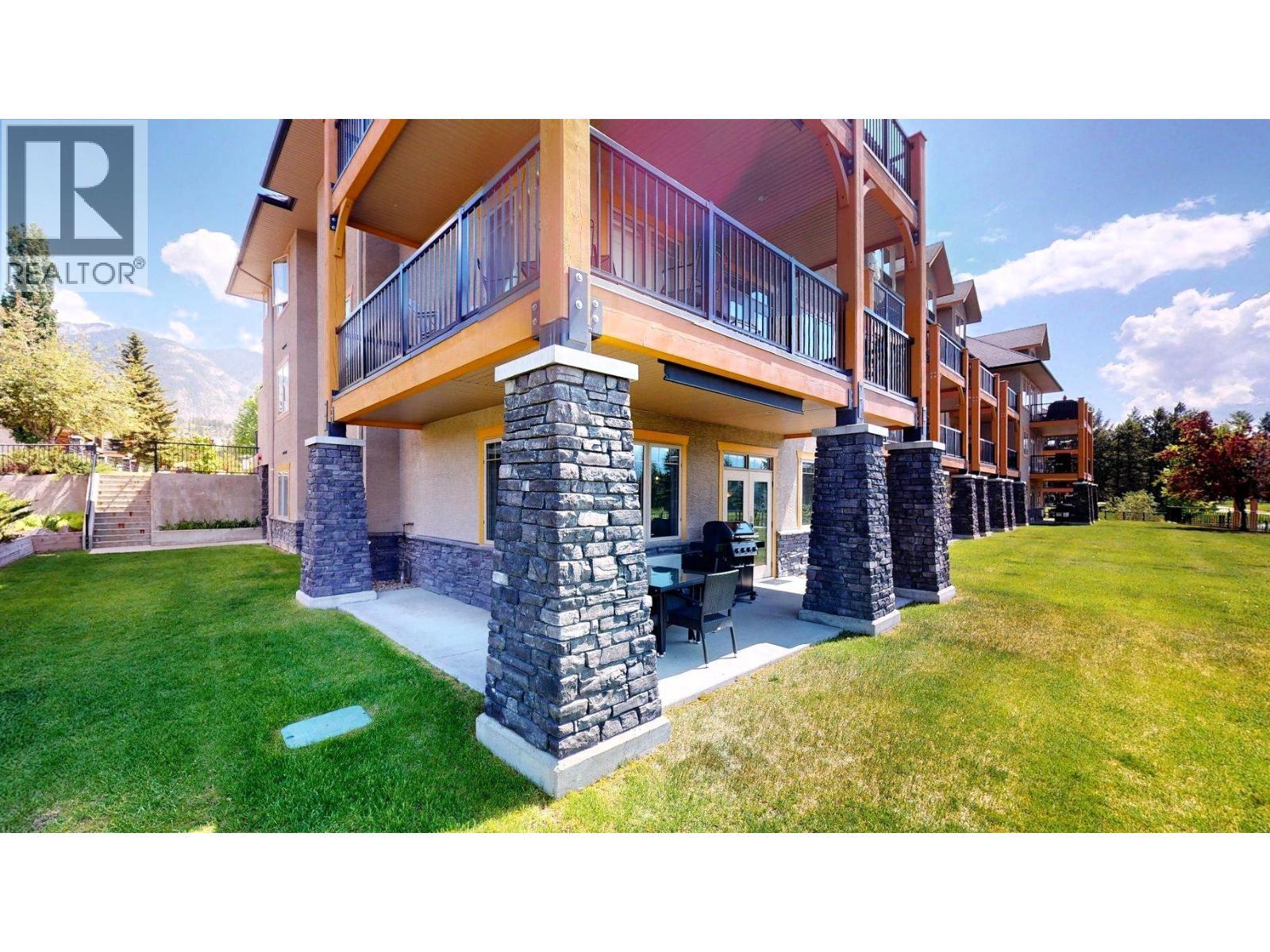 400 Bighorn Boulevard Unit# 416 K1, Radium Hot Springs, BC - Outdoor