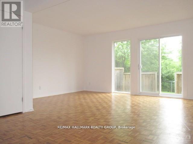 - - 84 Paddington Street, Ottawa, ON - Indoor Photo Showing Other Room