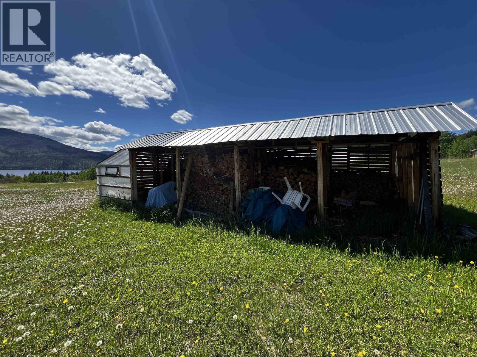 3150 Francois Lake Road, Fraser Lake, BC - Outdoor