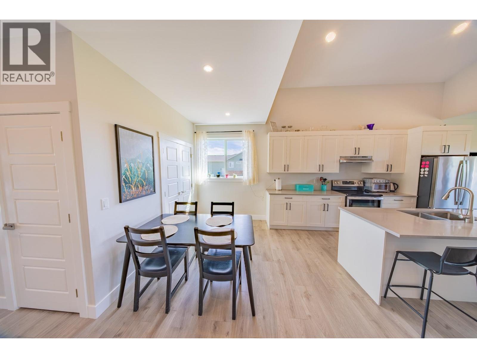 11203 112 Avenue, Fort St. John, BC - Indoor