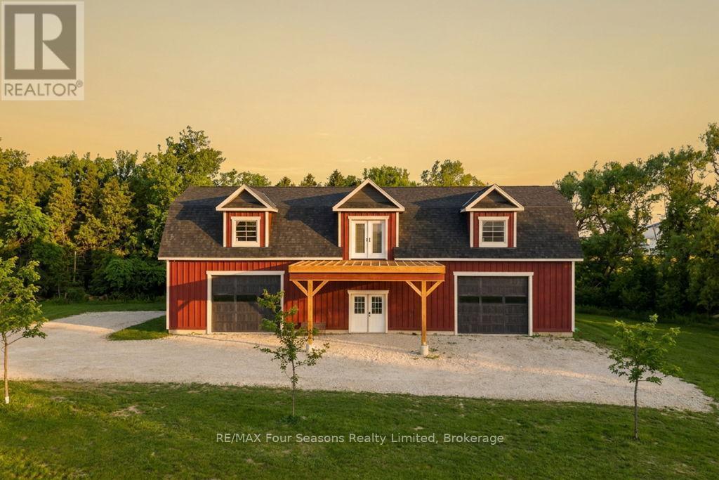 8672 County Rd 91 Road, Clearview, ON - Outdoor