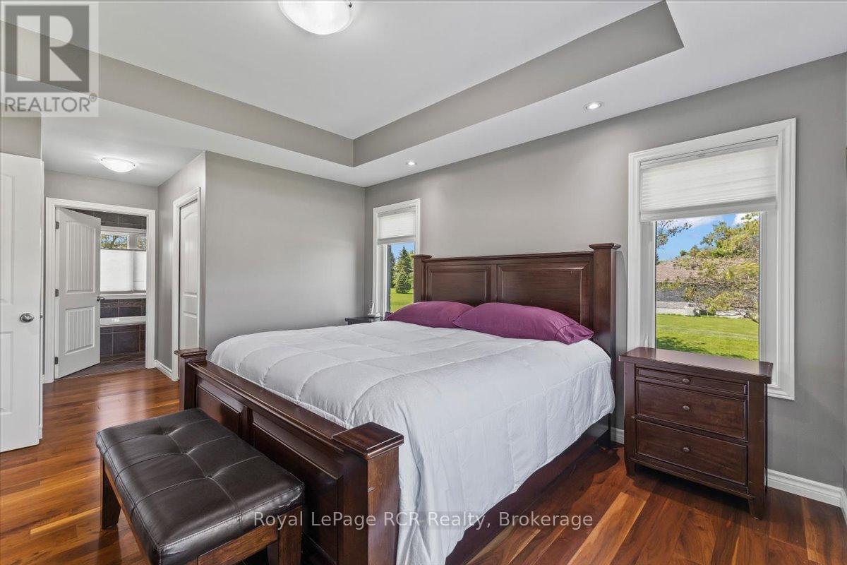 108 Marshall Heights Road, West Grey, ON - Indoor Photo Showing Bedroom