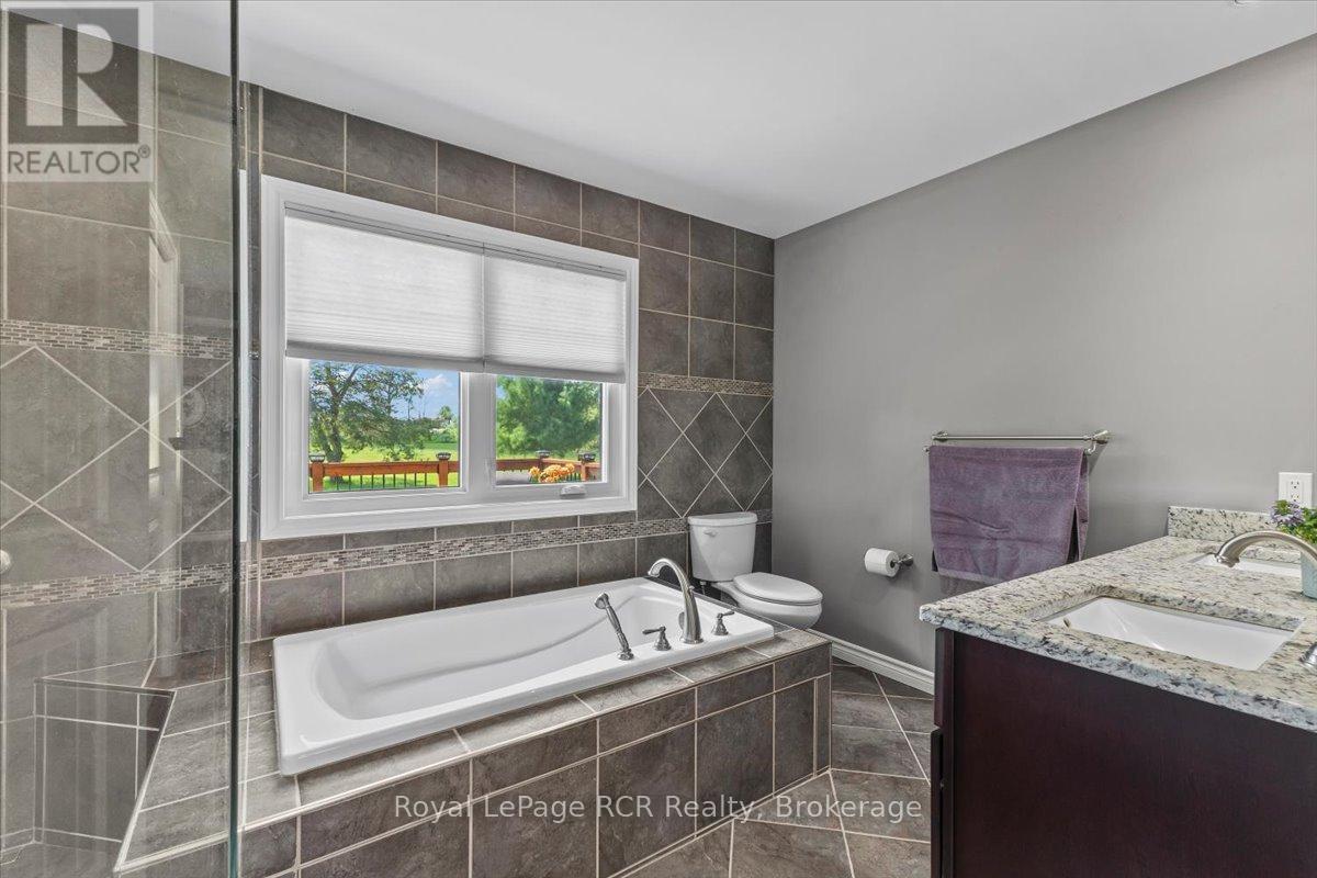 Ensuite - 108 Marshall Heights Road, West Grey, ON - Indoor Photo Showing Bathroom