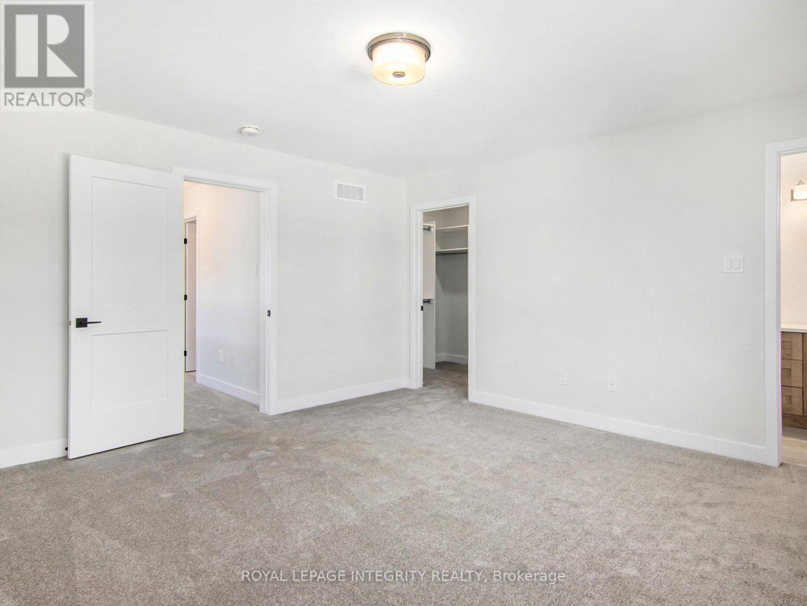 6 Morrall Court, Arnprior, ON - Indoor Photo Showing Other Room