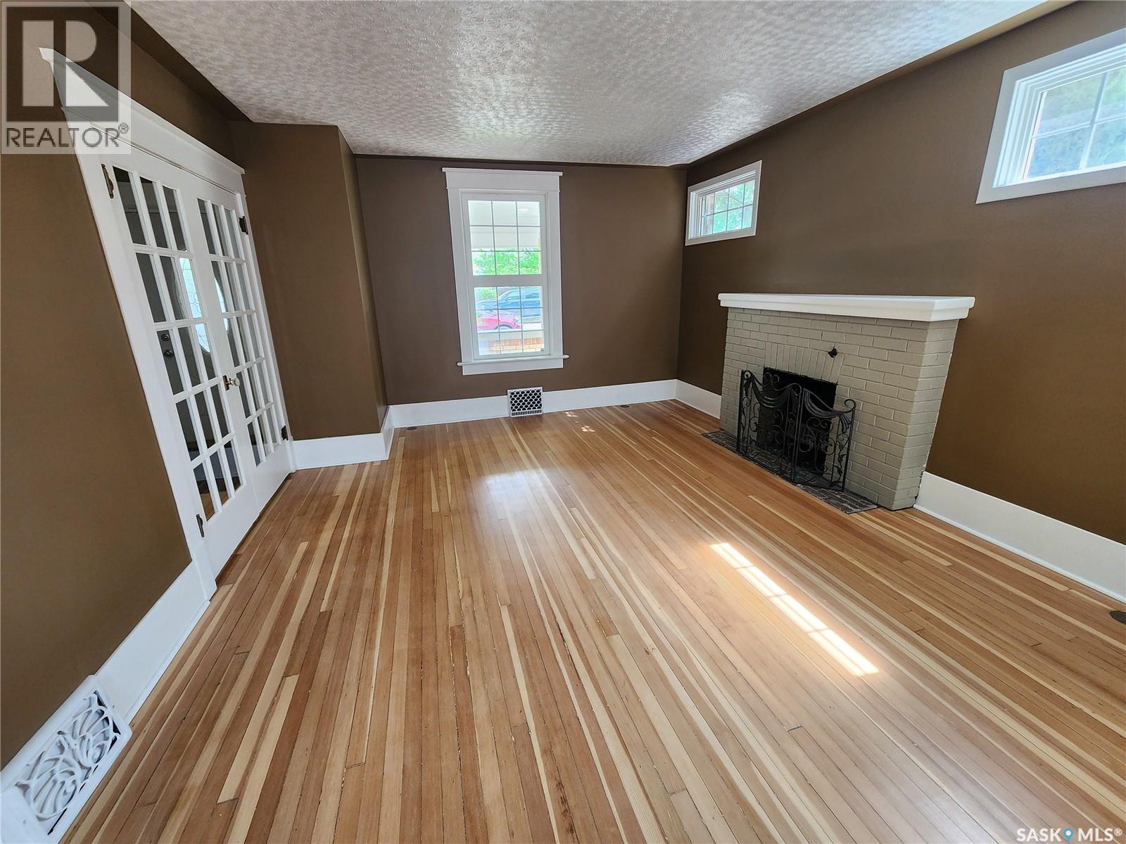 1418 2Nd Street, Estevan, SK