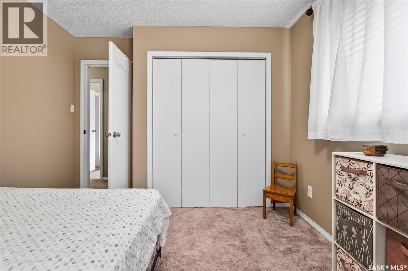 1381 Prince Crescent, Moose Jaw, SK - Indoor Photo Showing Bedroom
