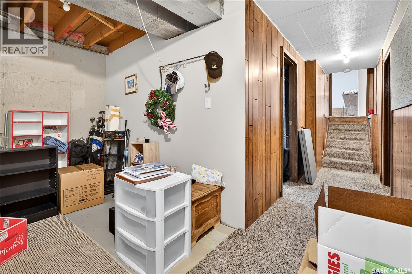 1381 Prince Crescent, Moose Jaw, SK - Indoor Photo Showing Other Room